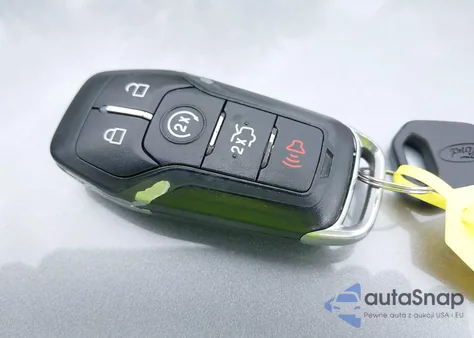 2017 Ford Mustang V6 z USA, uszkodzony, nr VIN 1FA6P8AM3H5322125